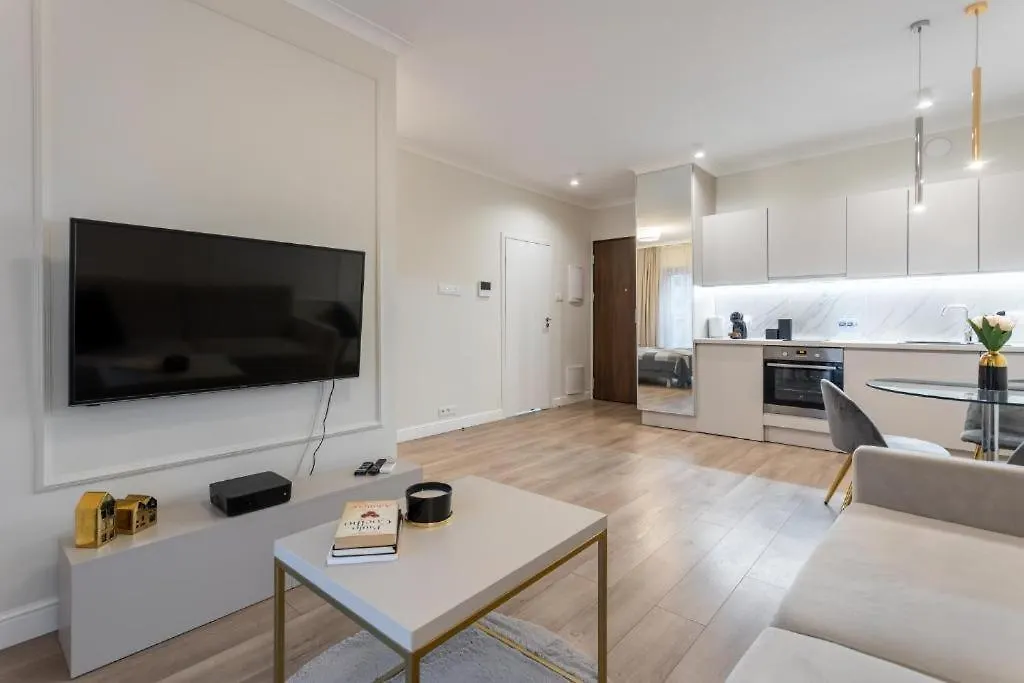 Urban Chic - Luxury Warsaw Stays -10 People- Mennica Residence 0*,